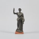 1012 3247 SCULPTURE